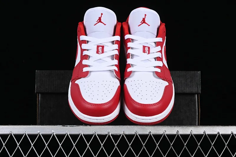 All categories Air Jordan Jordan series basketball shoes Air Jordan 1 Low G version pure original Air Jordan 1 Low SE AJ1 Joe 1 white and red low-top cultural casual sneakers 553560-611